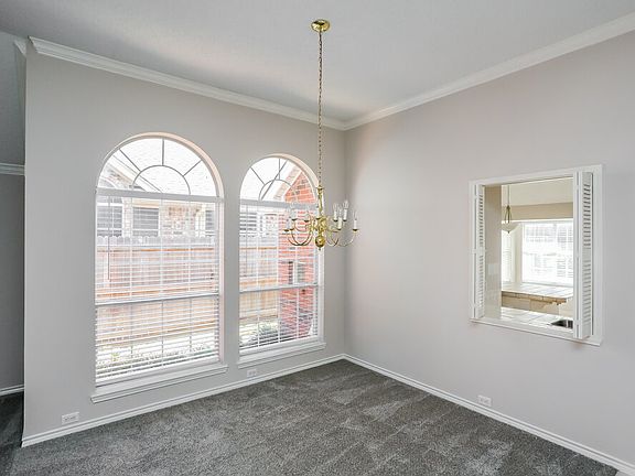 3rd image of 6005 Pinwood Cir