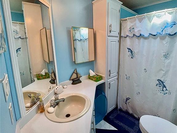 5th image of 4372 Whiting Way