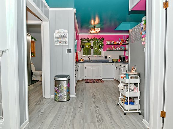 5th image of 3755 Tade Ln