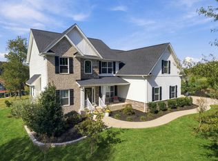 104 Pineberry West Rd, Oak Ridge, TN 37830