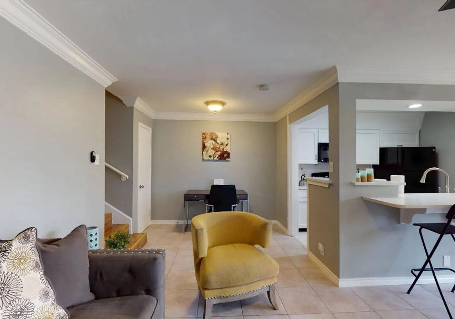GP08B World Cup Stay - 10min to AT&T - Sleeps 4 - Public Transit — Photo 2