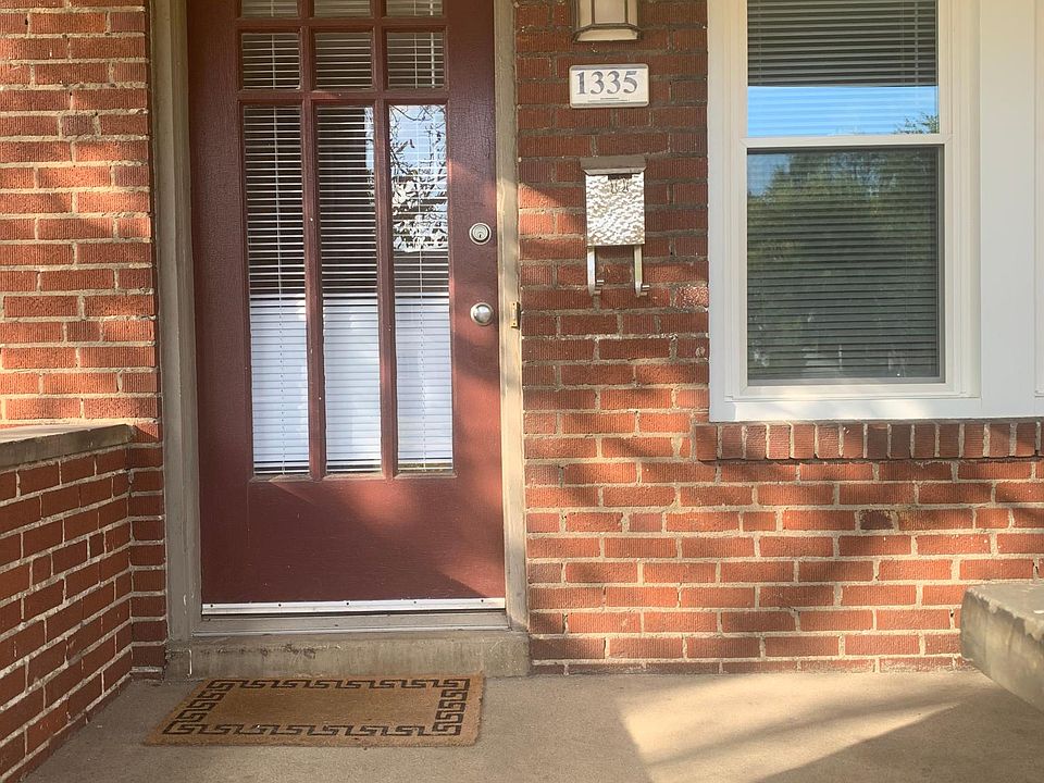 1st image of 1335 Northwest Blvd