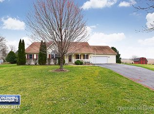45 William Ln, Sandwich, IL 60548