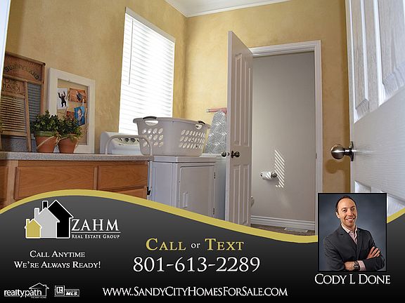 5th image of 292 E Cascade Park Dr