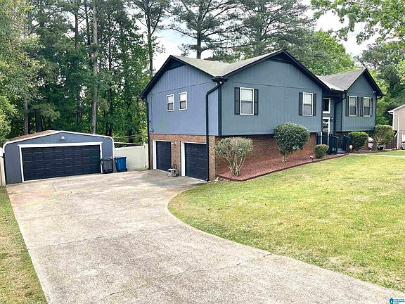 2nd image of 2565 Redwood Ln
