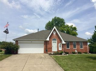 338 Vinewood Dr N #9/10, Brownsburg, IN 46112