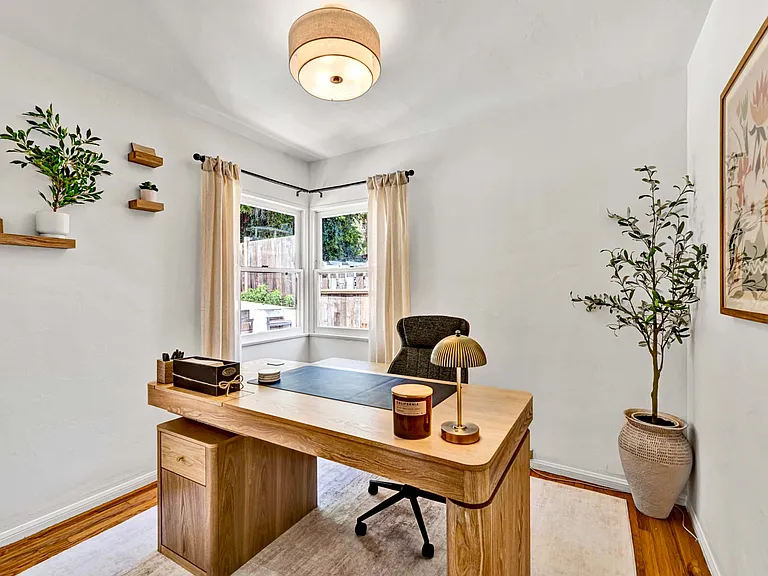 924 Park Ave — Photo 24