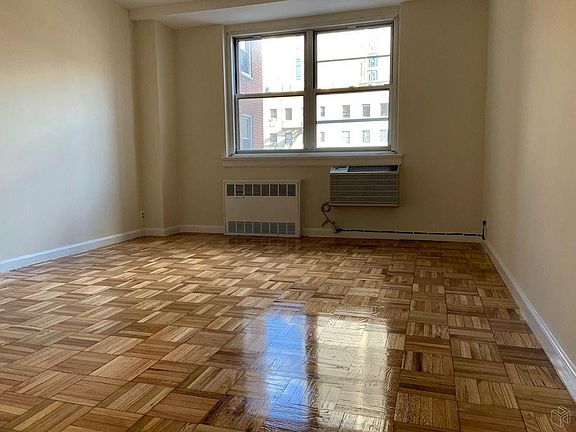 5th image of 201 E 19th St APT 6B