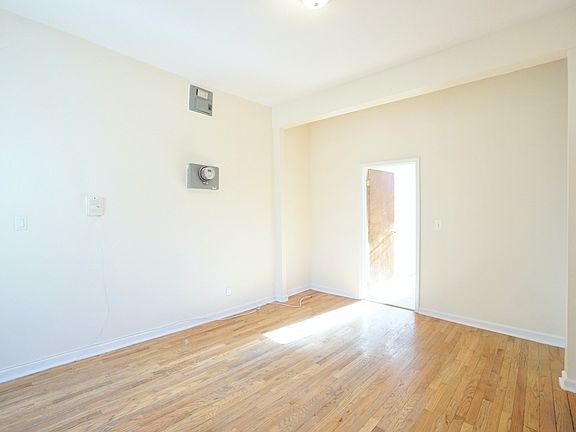 3rd image of 508 W 172nd St #17A