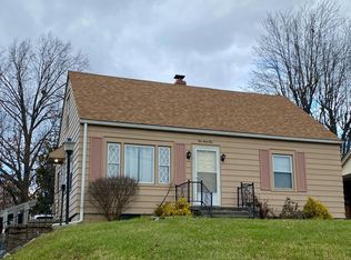 464 S Sandusky St, Tiffin, OH 44883