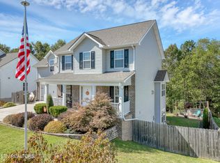 923 Thunder Creek Dr, Maryville, TN 37801