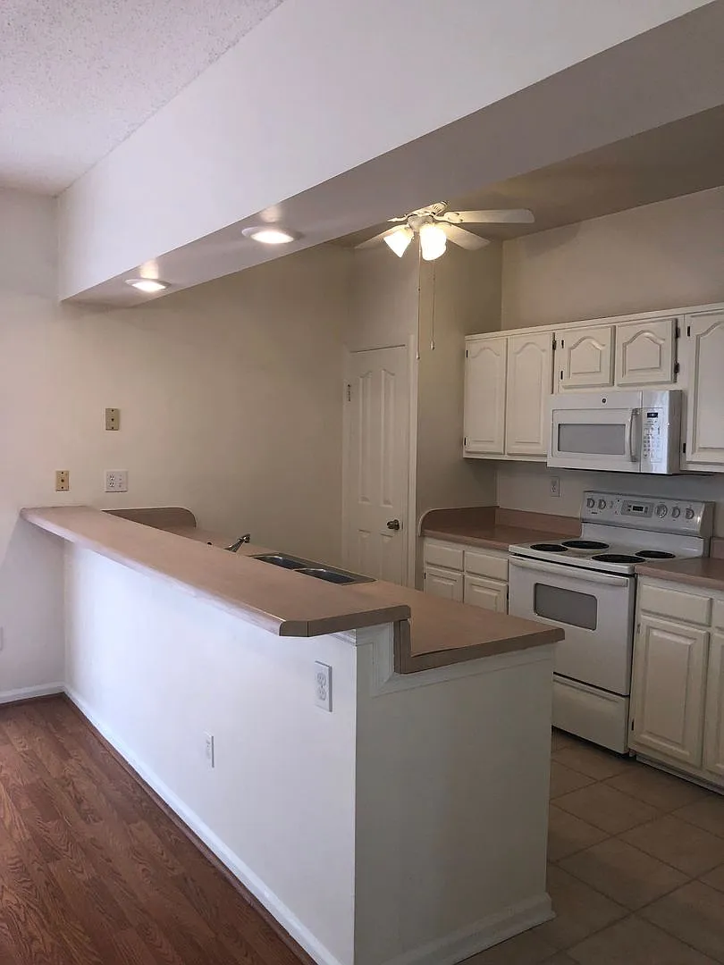 The Gables At Kempsville Geens — Photo 3