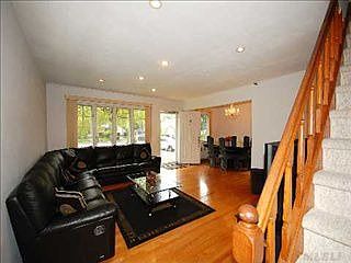 3rd image of 41 Schumacher Dr