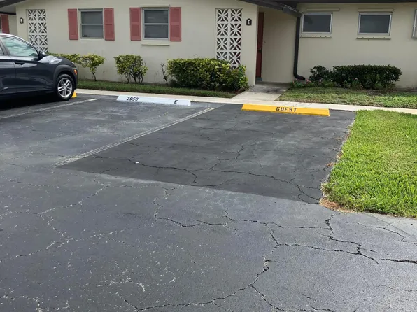 2950 Ashley Drive E #E, West Palm Beach, FL 33415