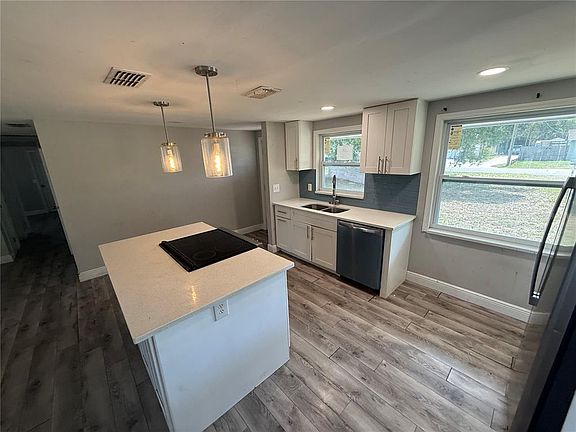 3rd image of 10015 PREVATT STREET