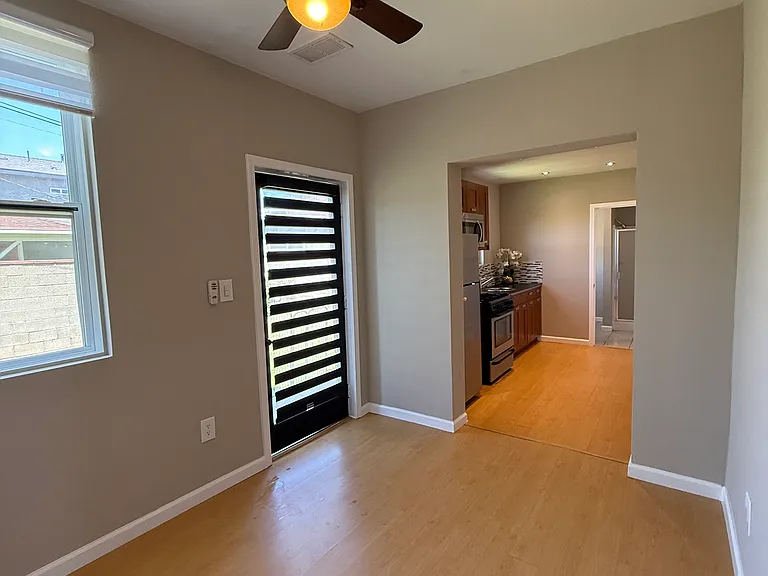 815 N Sparks St — Photo 5