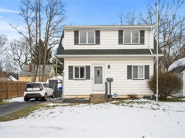 249 Chalford Rd, Rochester, NY 14616