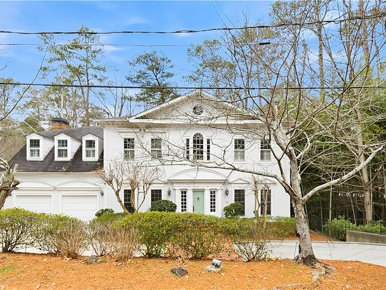 430 W Wesley Rd NW — Photo 12