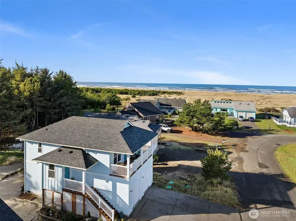 1110 194th Street, Long Beach, WA 98631