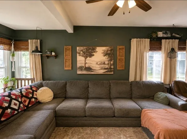 205 N 8th St, Saint Edward, NE 68660