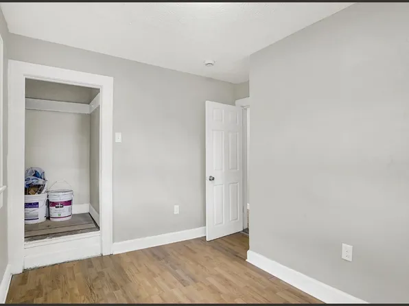 1031 N Dearborn St Unit B, Indianapolis, IN 46201