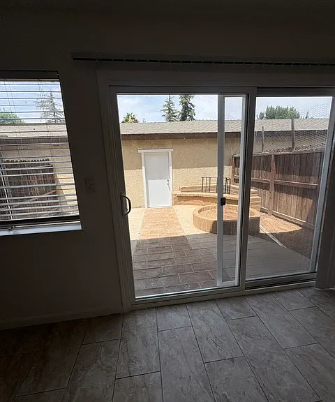 310 S Argyle Ave #106 — Photo 22
