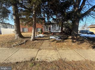 301 Leaf Ave, Bellmawr, NJ 08031