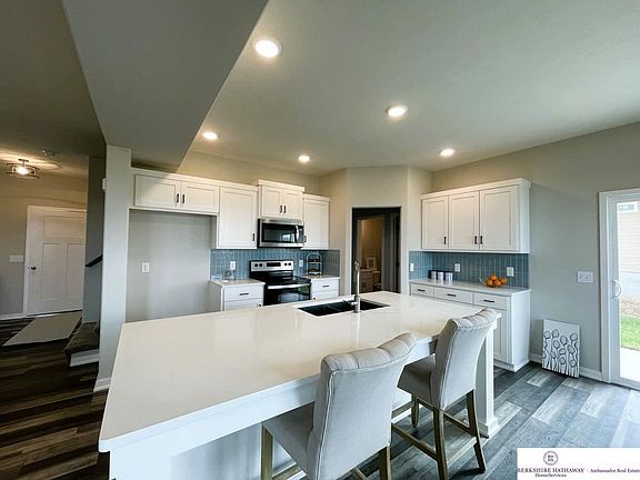 5th image of 12308 Quail Dr