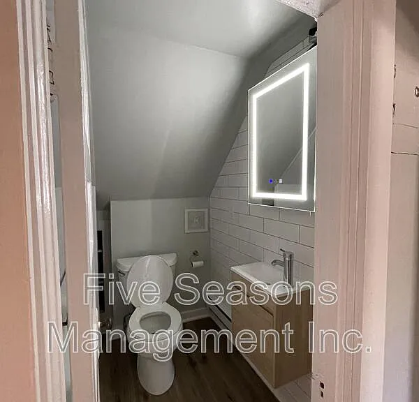 19 Fletcher Pl #3 — Photo 19
