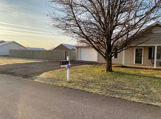 107 Carolyn Ln, Hardinsburg, KY 40143