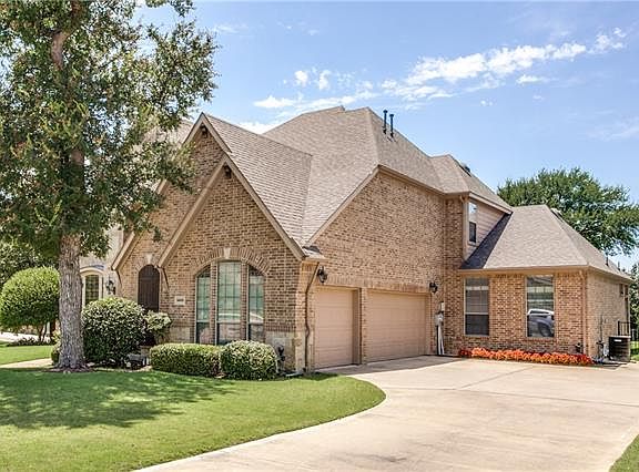 2nd image of 1400 Lizzy Ct