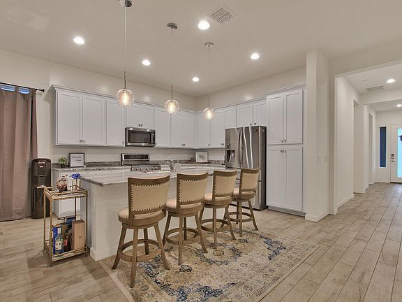 5th image of 1747 W Jeanine Dr
