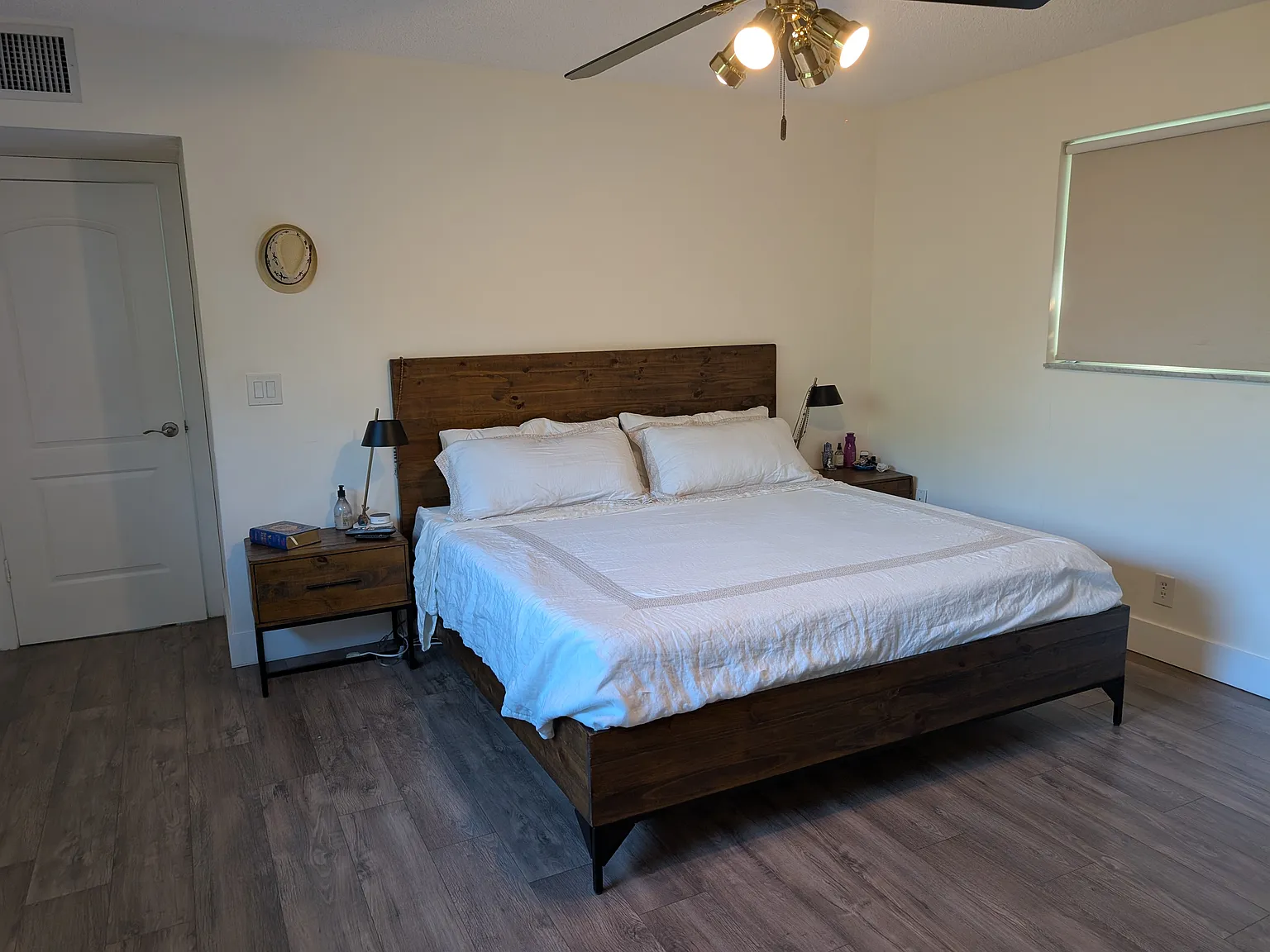 3 bed, 1964 sqft, $4,650 — Photo 3