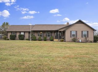 1214 Weeks Rd, Murfreesboro, TN 37127