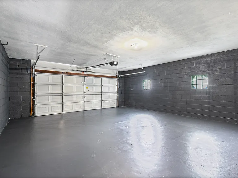 10325 Lookaway Dr — Photo 39