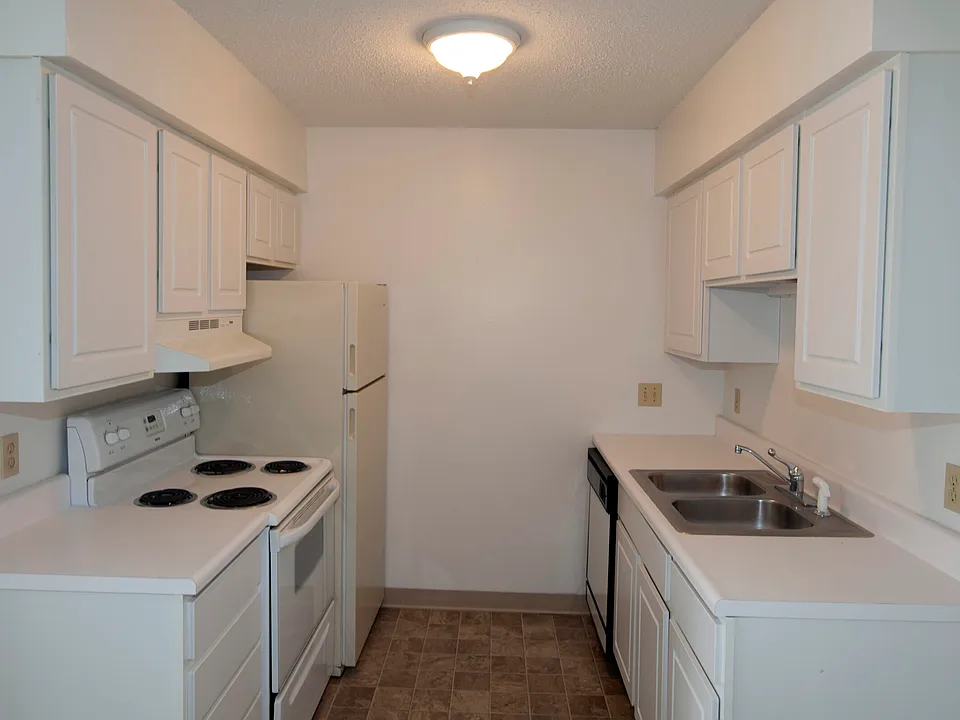 Wildwood Apartments