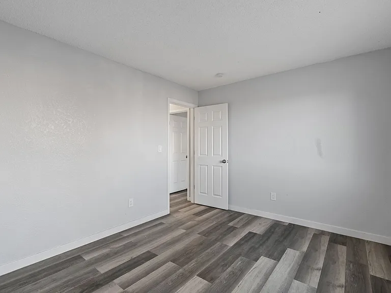 3445 Cochran Dr #C — Photo 11