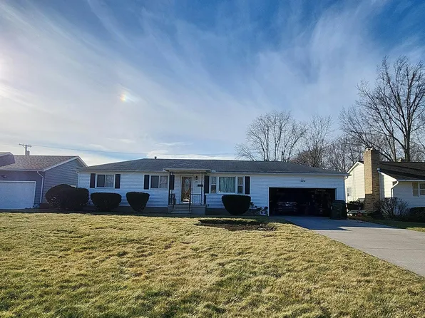 394 Terra Ln, Amherst, OH 44001