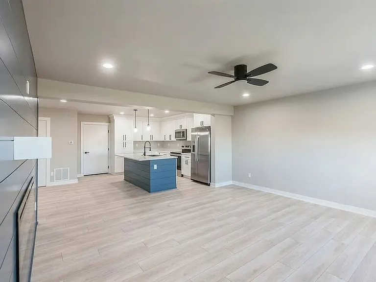 14407 Springbrook Trl #14407 — Photo 7