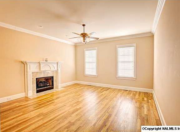 4th image of 15 Battery St NW