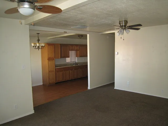 410 Buchanan St — Photo 3