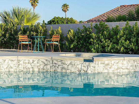 Pool/Spa
