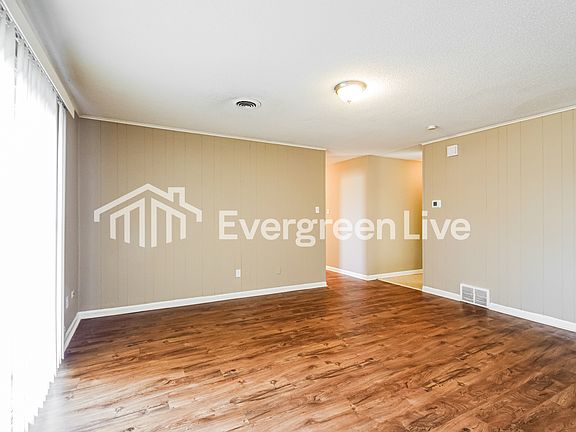 3rd image of 5367 Sputnik Dr