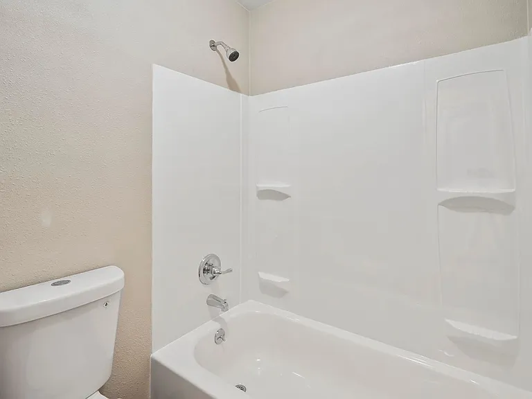 608 Crown Ridge Dr — Photo 17