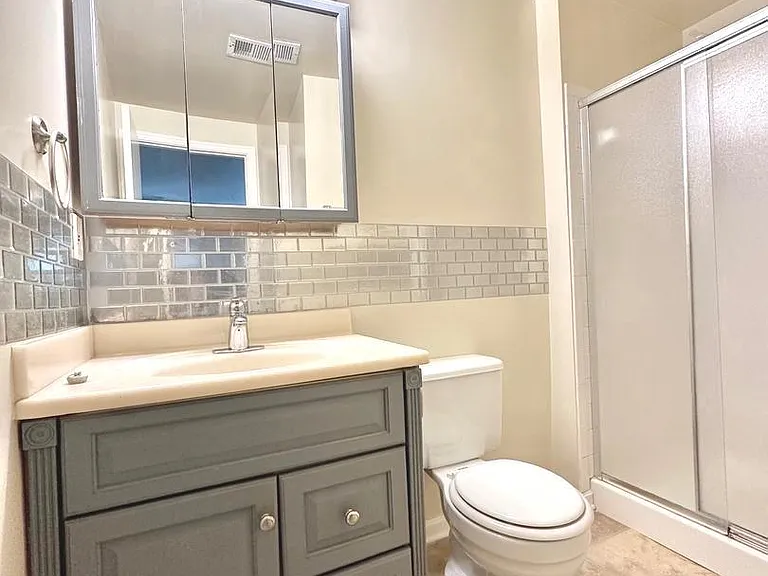 4327 Pembrook Village Dr #20 — Photo 8