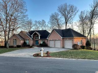 241 Sequoyah Trl, Cadiz, KY 42211