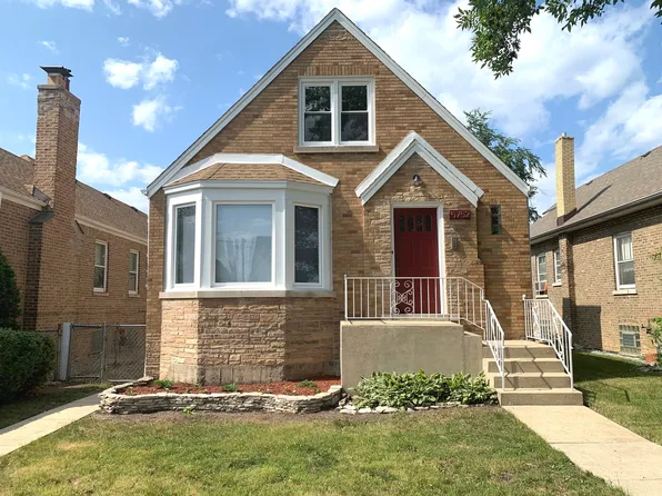 5752 W Melrose St, Chicago, IL 60634