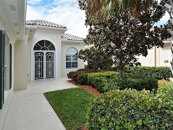 3rd image of 8412 Jesolo Ln