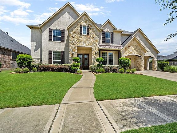 2nd image of 5423 Lockwood Bend Ln