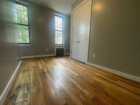 3rd image of 90 Wilson Ave #1AP